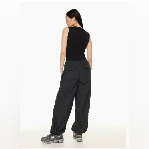 ARITZIA Aviator Parachute pants size 2XS - Picture 2 of 5